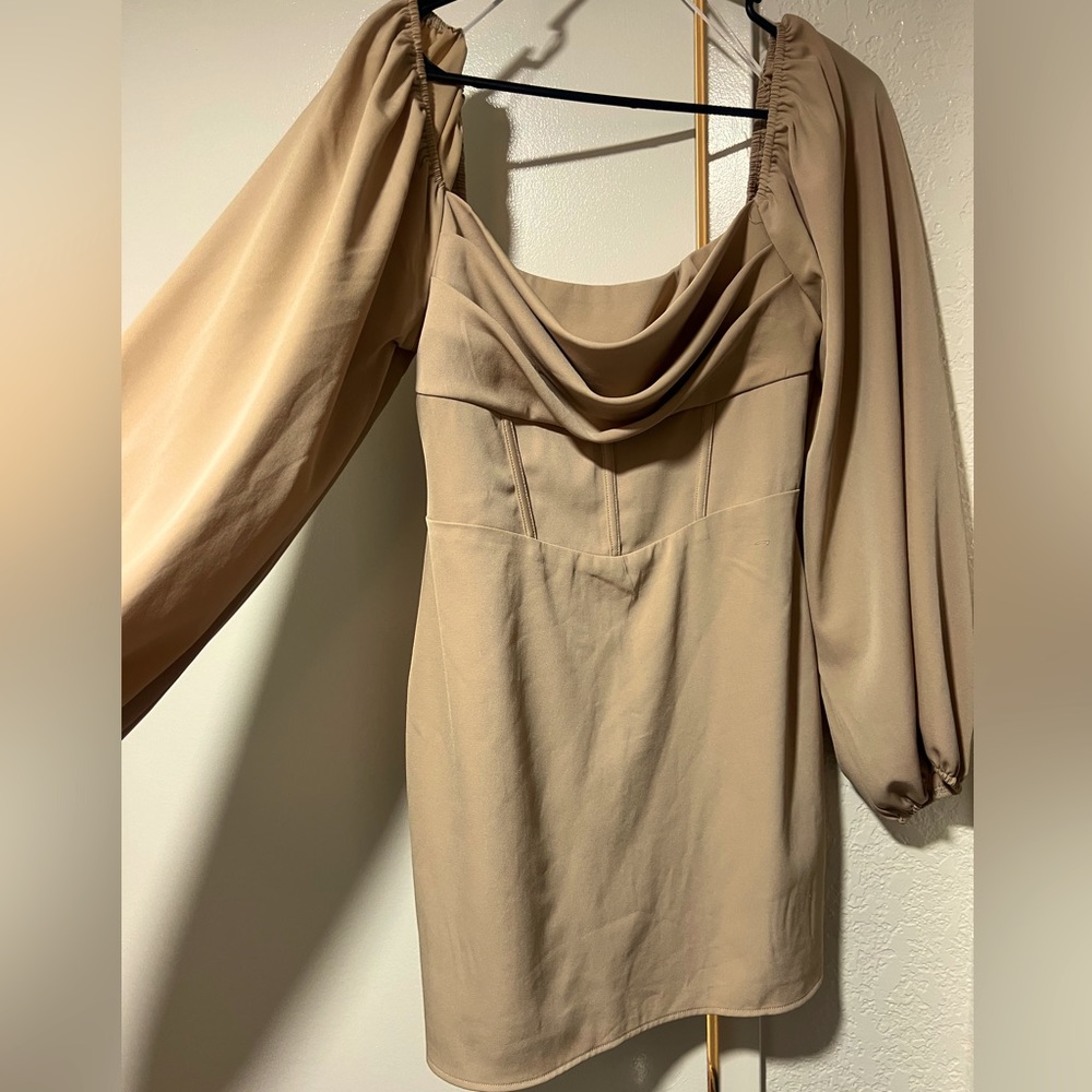 Princess Polly dress size medium